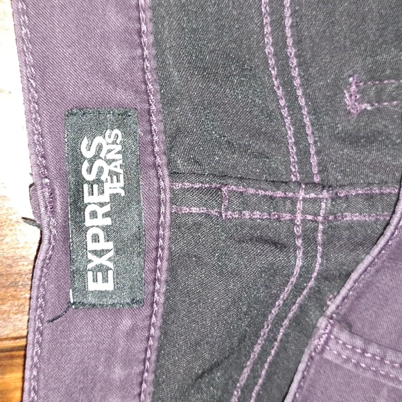 Express Jean's size 4 color mulberry - Picture 3 of 3